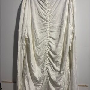 Elie Tahari Cream Ruched Blouse